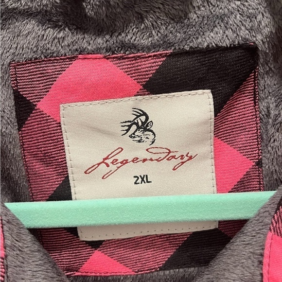 Legendary Whitetails Flannel Plaid Button Down  fur faux Lining Shirt Si… - Picture 5 of 11